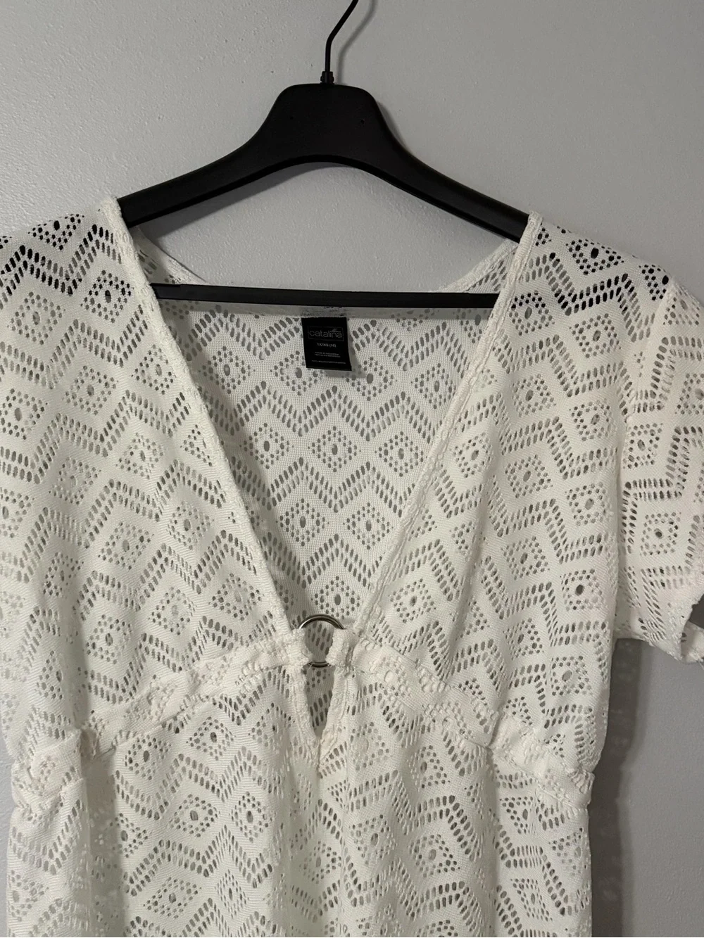 Women’s White Lace V-Neck Short Sleeve Beach Coverup